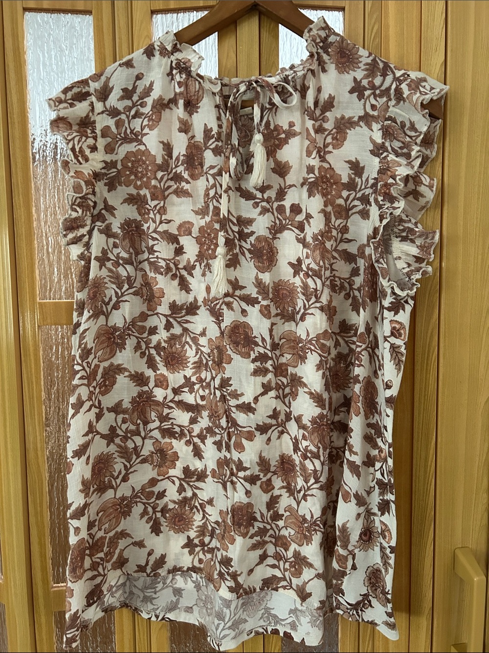 Floral Ruffle Sleeve Camisole - Cream with Brown Floral